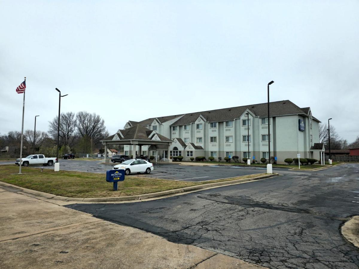 Microtel Inn & Suites Claremore Exteriér fotografie